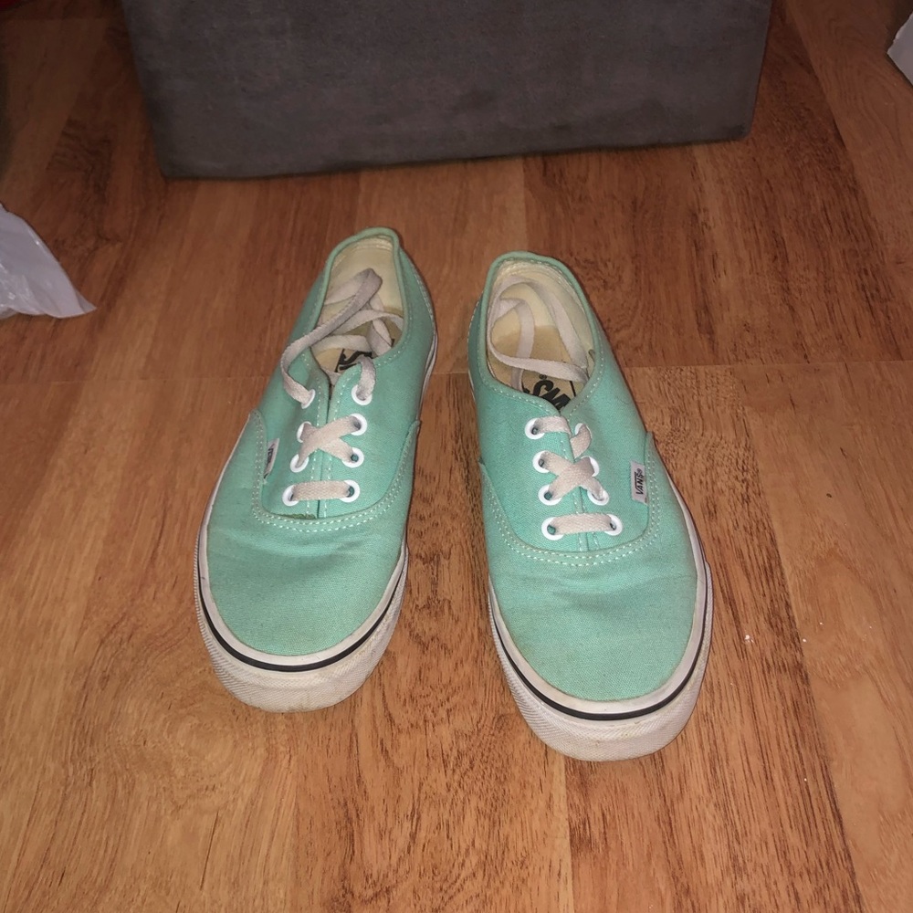 Vans women’s shoes